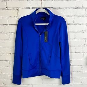 Blue Shinestar Active Top size L NWT